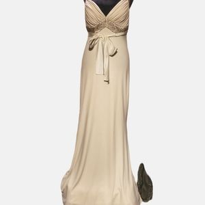 Night Way Collections Ivory Gown (necklace is not included)